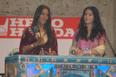 Rajshri Thakur with Amrita Rao
