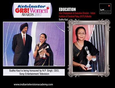 Sudha Kaul honoured by N.P. Singh, CEO, Sony Entertainmet Television