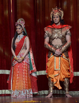 Rajniesh Duggal as Ram and Richa Pallod as 'Sita at the launch of Life OK's Rameela, Ajay Devgn ke Saath!