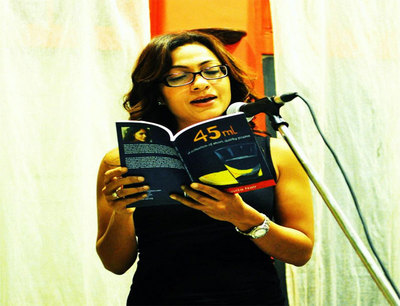 Tarana Raja reading the Poems