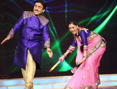 Jethalal and Daya play garba at SAB TV\'s \'SAB KI HOLI\'