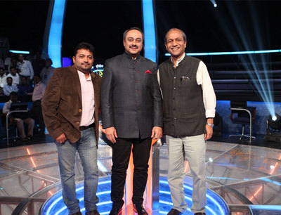 ETV Marathi non-fiction head Amit Phalke, host Sachin Khedekar and Siddharth Basu
