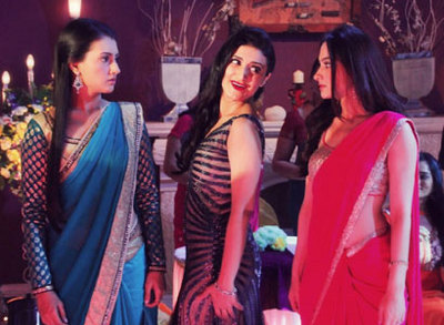 Three gorgeous women - Additi Gupta, Ragini Khanna and Sanjeeda Sheikh