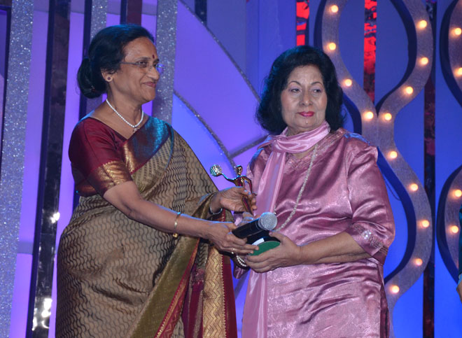 Rita Bahuguna Joshi (Awarded as the most promising women of South East Asia) to Bhanu Athaiya 