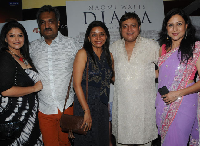 Pragati Mehra with Kalyan Guha, and Manoj Joshi