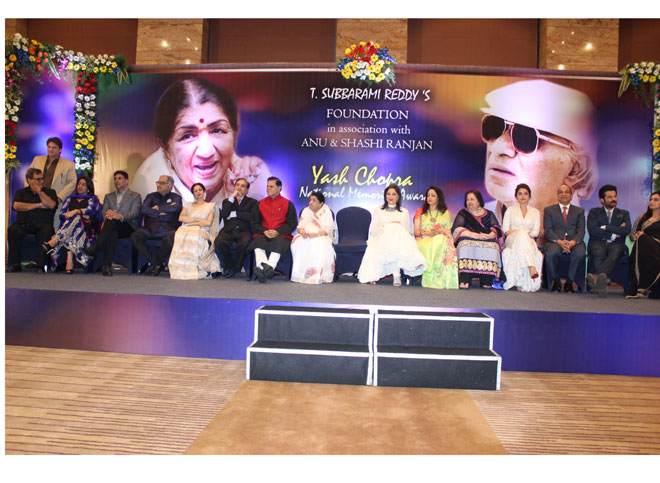All dignitaries on stage with Lataji
