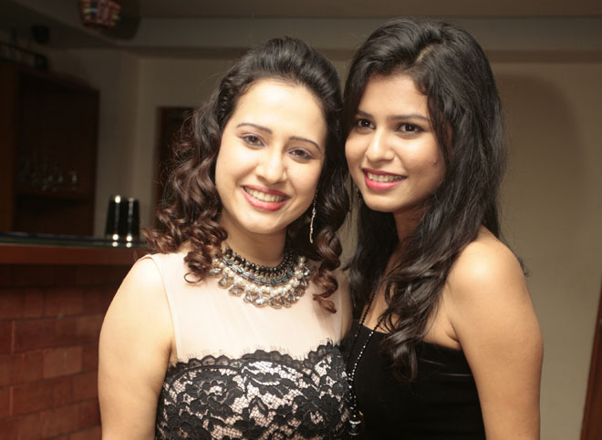 Pooja Joshi with Sister Damini Joshi 