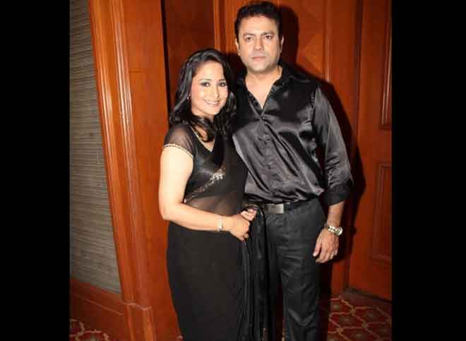 Lata Sabharwal and Sanjeev Seth