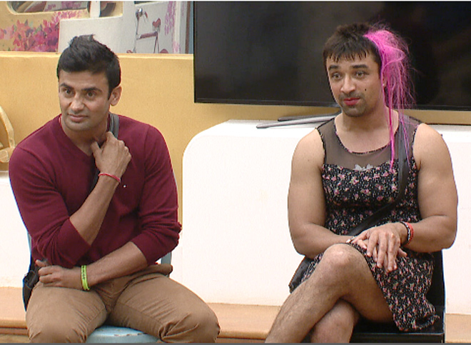Sangram and Andy in the chat show