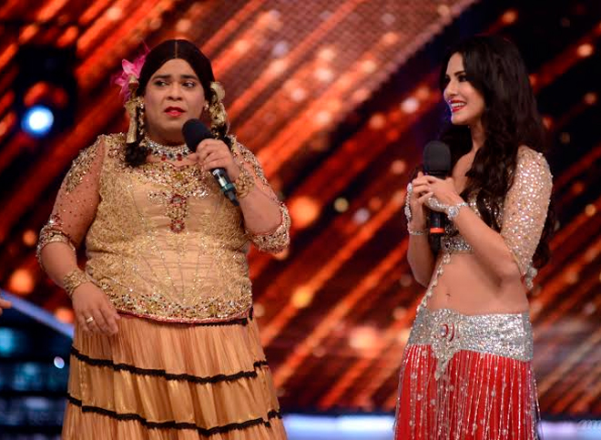 Palak and Sunny Leone have a debate on who will is the real Baby Doll