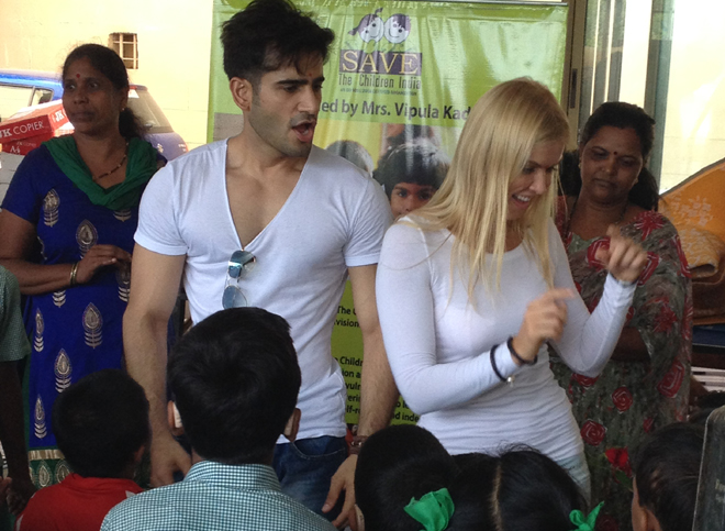 Karan Tacker's noble support to 'Save The Children' NGO