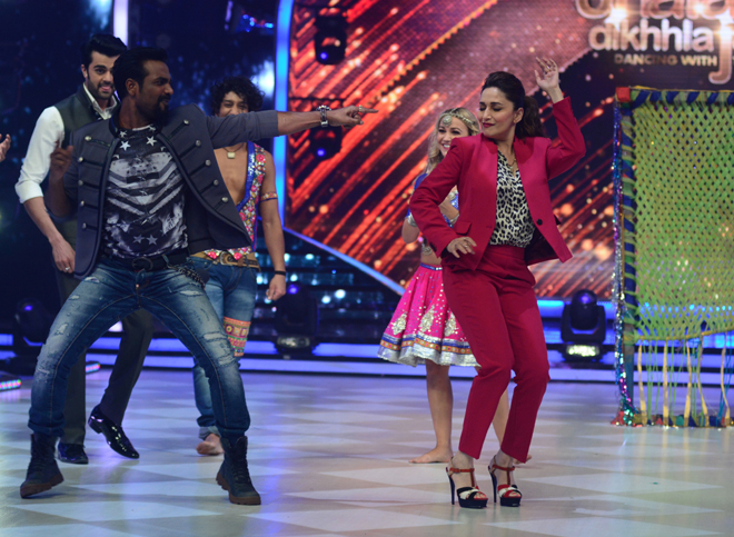 Madhuri Dixit does an item number with Remo D'souza.