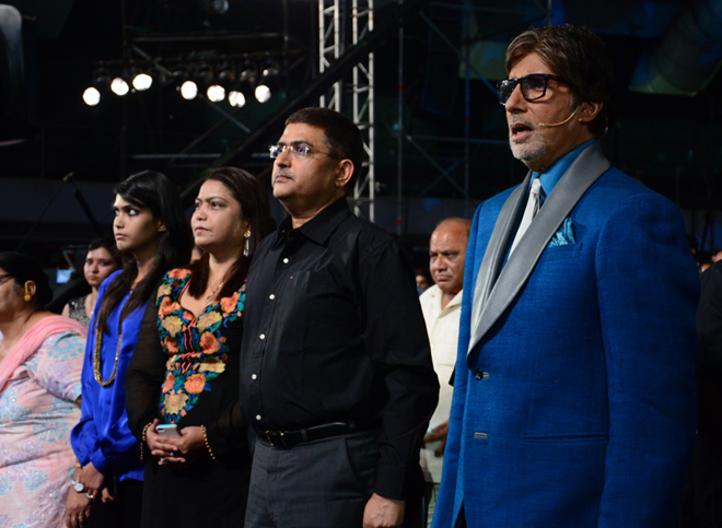Amitabh Bachchan gets emotional by Shillong Choir's patriotic performance