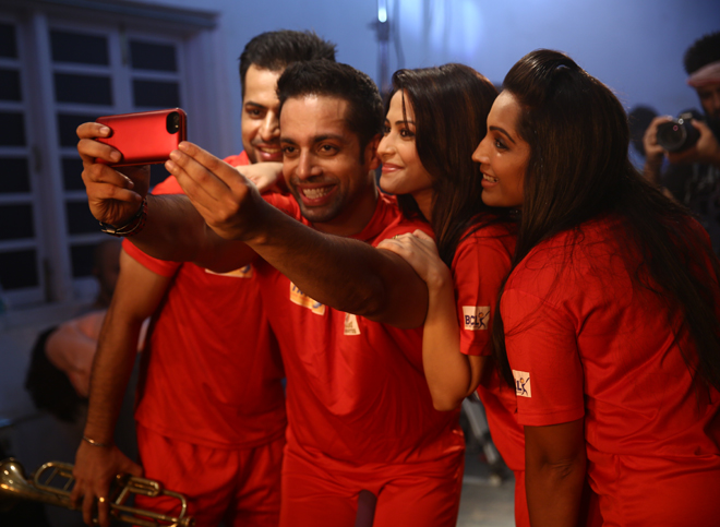 Salil Acharya's Selfie moment!