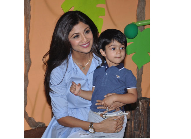 Shilpa Shetty with her son 