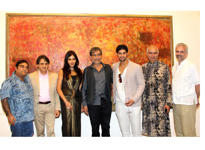 Dr Mukesh Batra, Ashish Anand, Nisha JamVwal, Actors Denzil Smith, Tanuj Virvani, Kishore Singh, Consul Gen Richard Bale