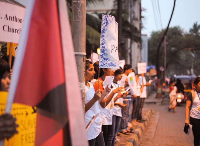 400 Children marched for Peace in Bandra