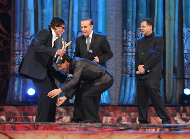 Srk and Big B at Sansui Colors Stardust Awards