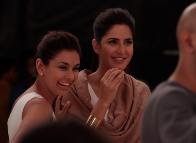 Lisa Ray & Katrina Kaif sharing a laugh at the L'Oreal Paris TVC shoot