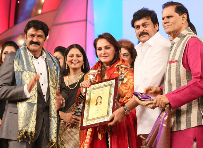 Best Actress Award -Kannada-  Jayaprada  (Krantiveera Sangoli Rayanna)