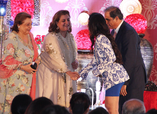 Hafeez Contractor (Celebrate Architect) & Dr Swati Srivastava to Ms. Pallavi Jaikishan and Ms. Bhairavi Jaikishan