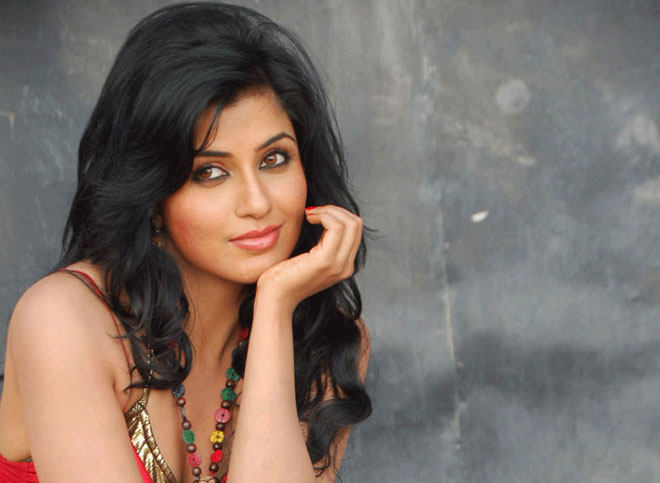 Aarti Puri