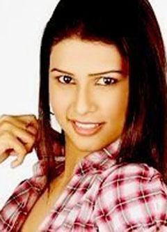 DaaminiÂ Joshi - Image 1