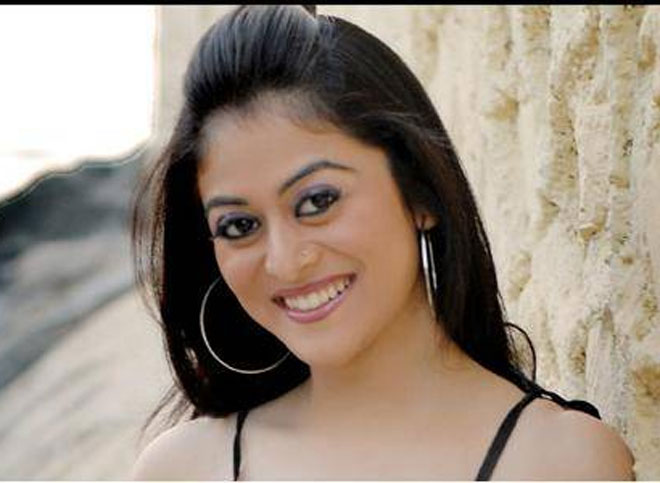 Falaq Naaz