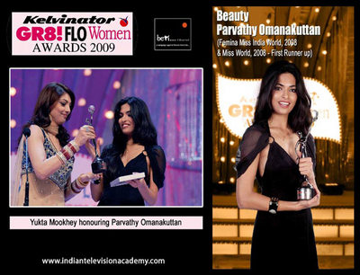 Yukta Mookhey honouring Parvathy Omanakuttan