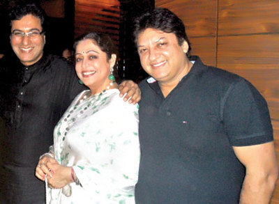 Talat Aziz, Kirron Kher, Shashi Ranjan