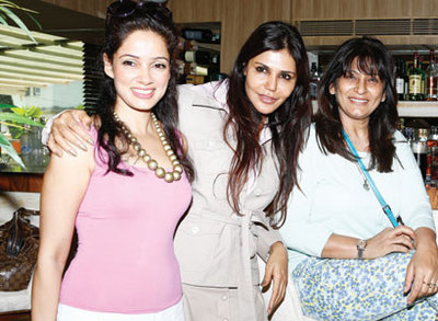 Vidya Malvade, Nisha Jamvwal, Archna Puran Singh 