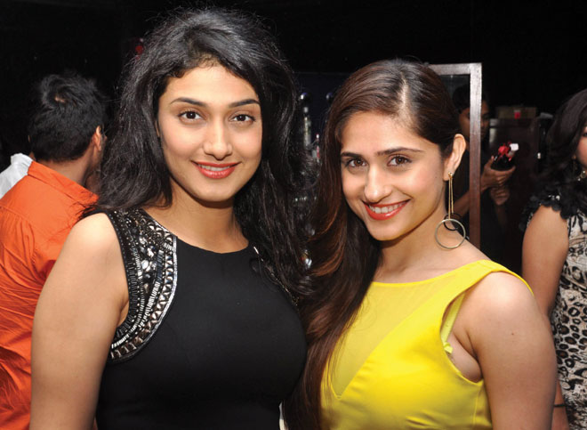Raginni Khanna and Hunnar Ali 