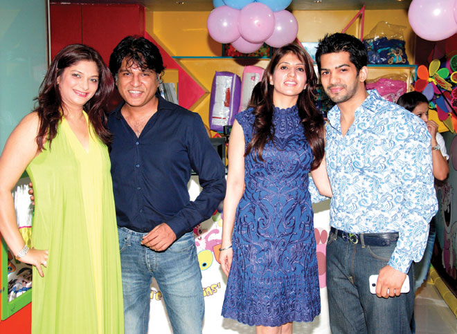 Suhana Sinha Nikhil Sinha, Ruby Tandon and Amit Tandon
