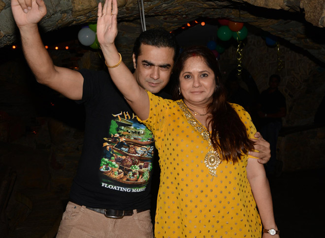 Shamikh Abbas and Madhvi Gokte
