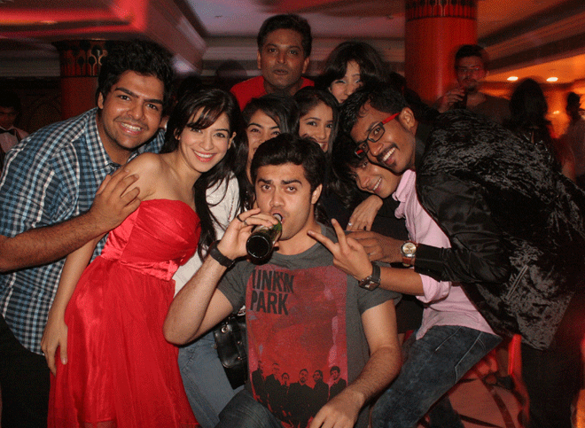 Amita Ka Amit team