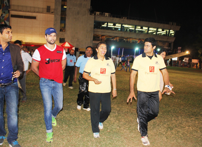 Manav Gohil, Anu Ranjan, Rohit Roy