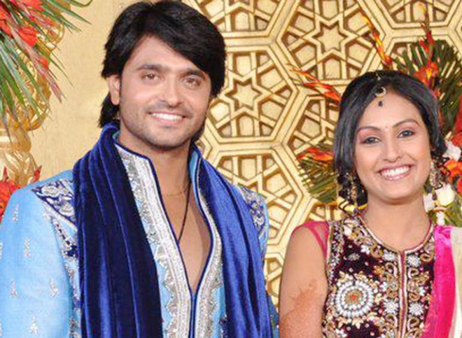  Archana Taide & Ashish Sharma