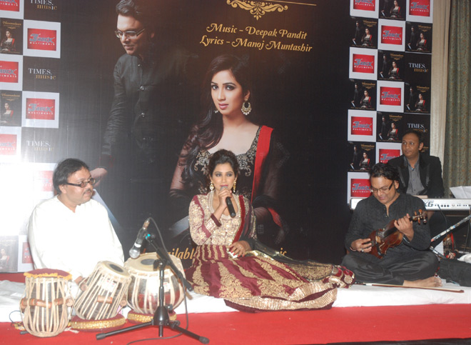 Shreya performing