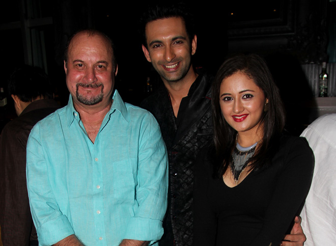 Raju Kher, Nandish Sandhu and Rashmi Desai