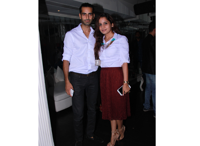 Team Mumbai Warrior\\\'s surprise bash for Nikul Bangari!