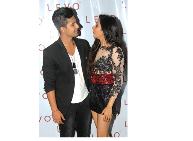 Ravi Dubey and Sargun Mehta share a moment 