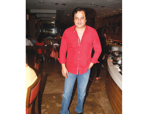 Mahesh Thakur 