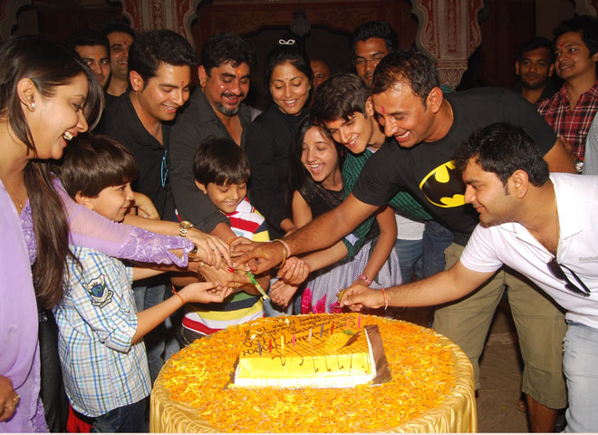 Party on sets of 