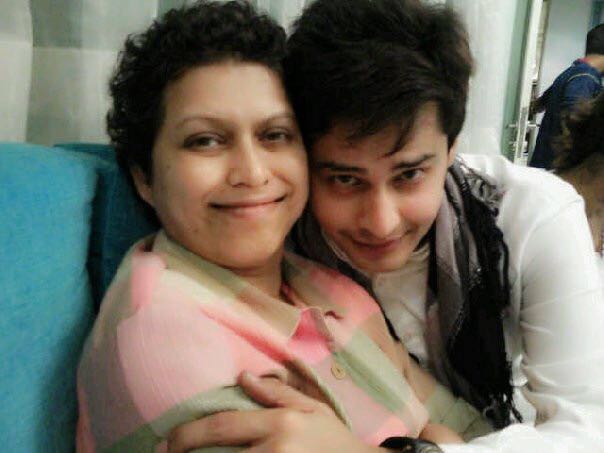 GR8! TV Magazine - Actor Shardul Pandit remembers the late Rasika Joshi
